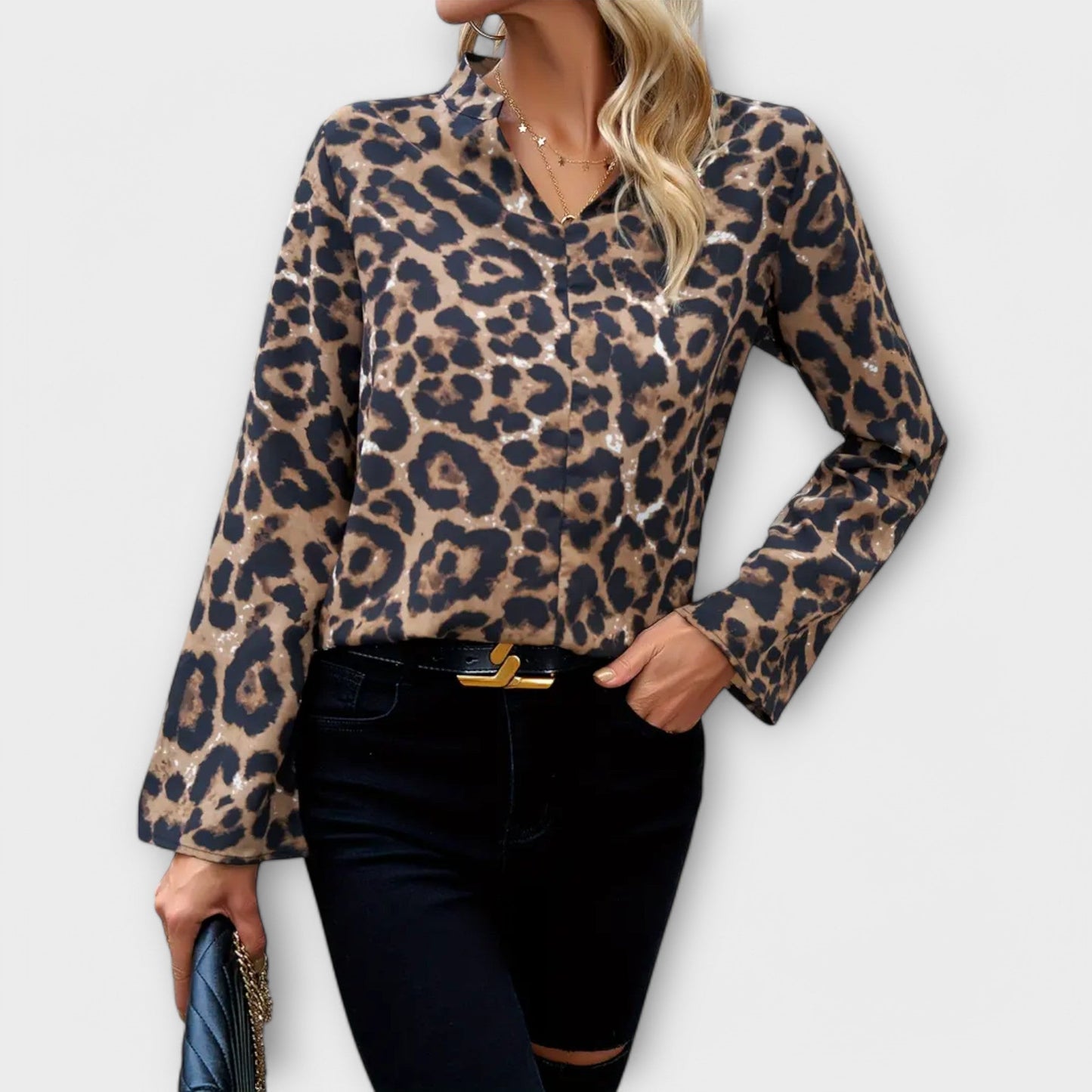Catarina - Casual Shirt with Lion Design