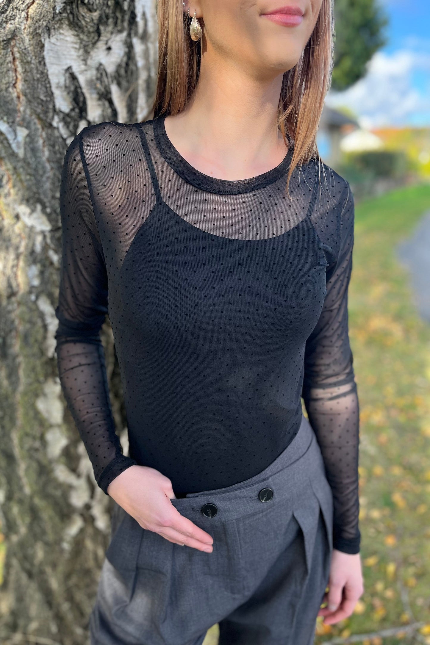 Nola Mesh | Černé tečky | Mesh blůza od Statebird