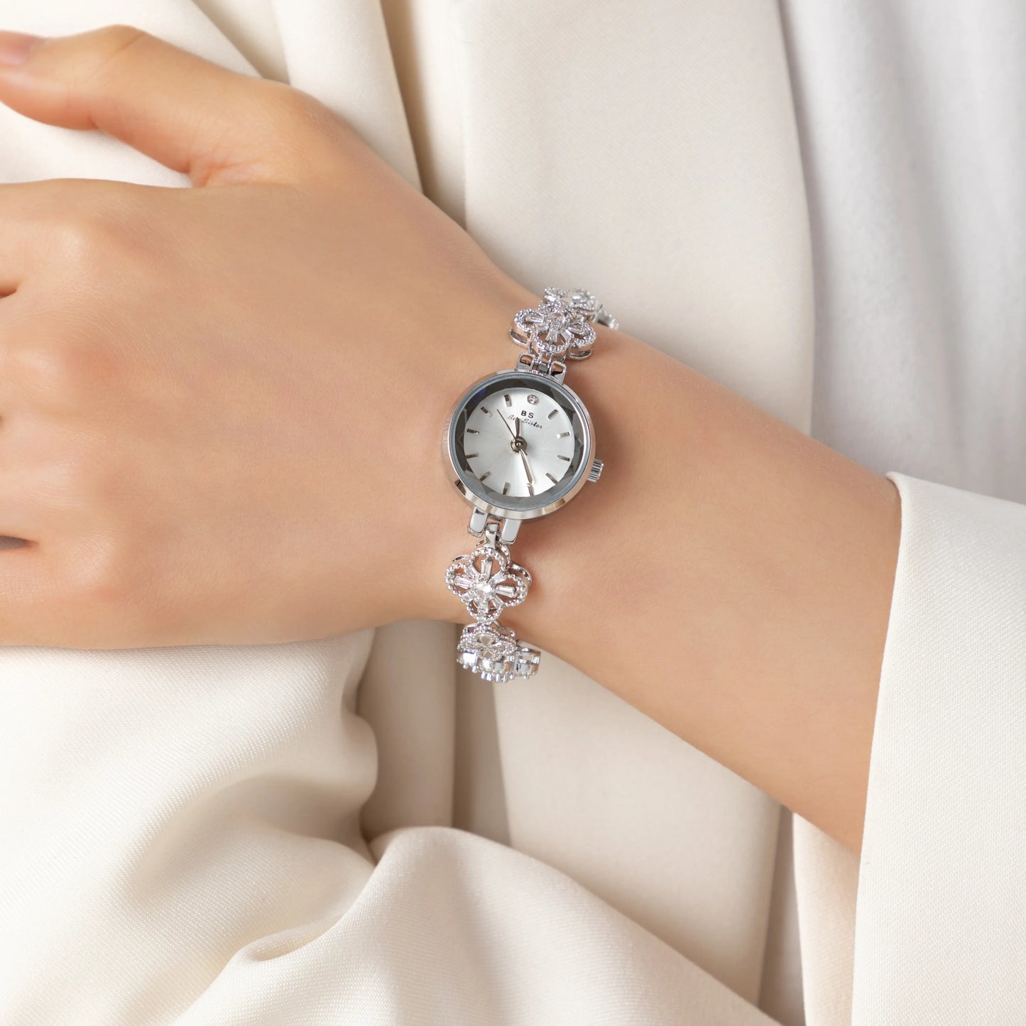 Maria - Elegant Watch
