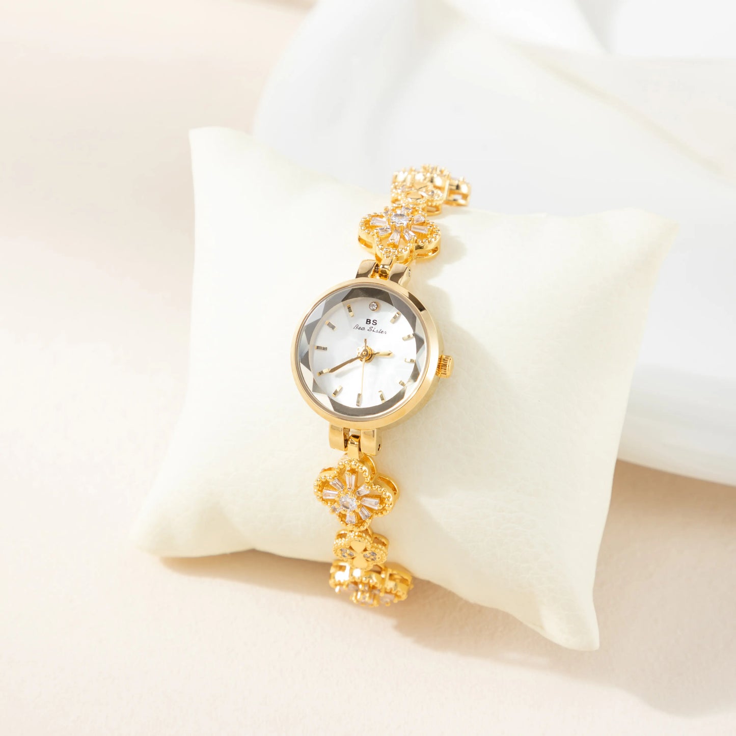 Maria - Elegant Watch
