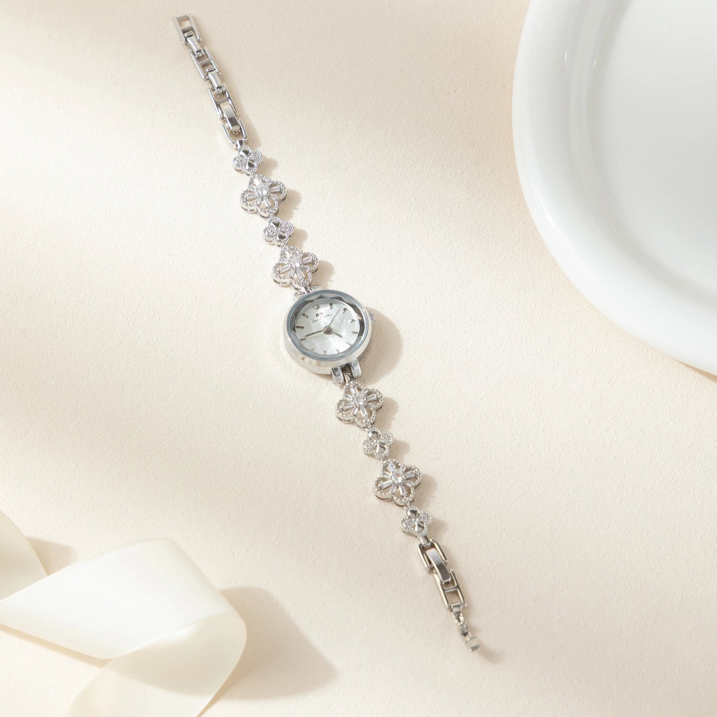 Maria - Elegant Watch