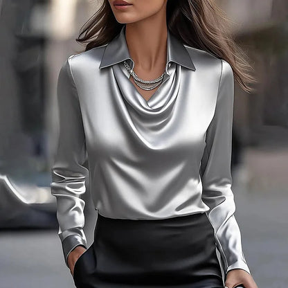 Inês - Elegancka Satynowa Bluzka z Subtelnym Dekoltem