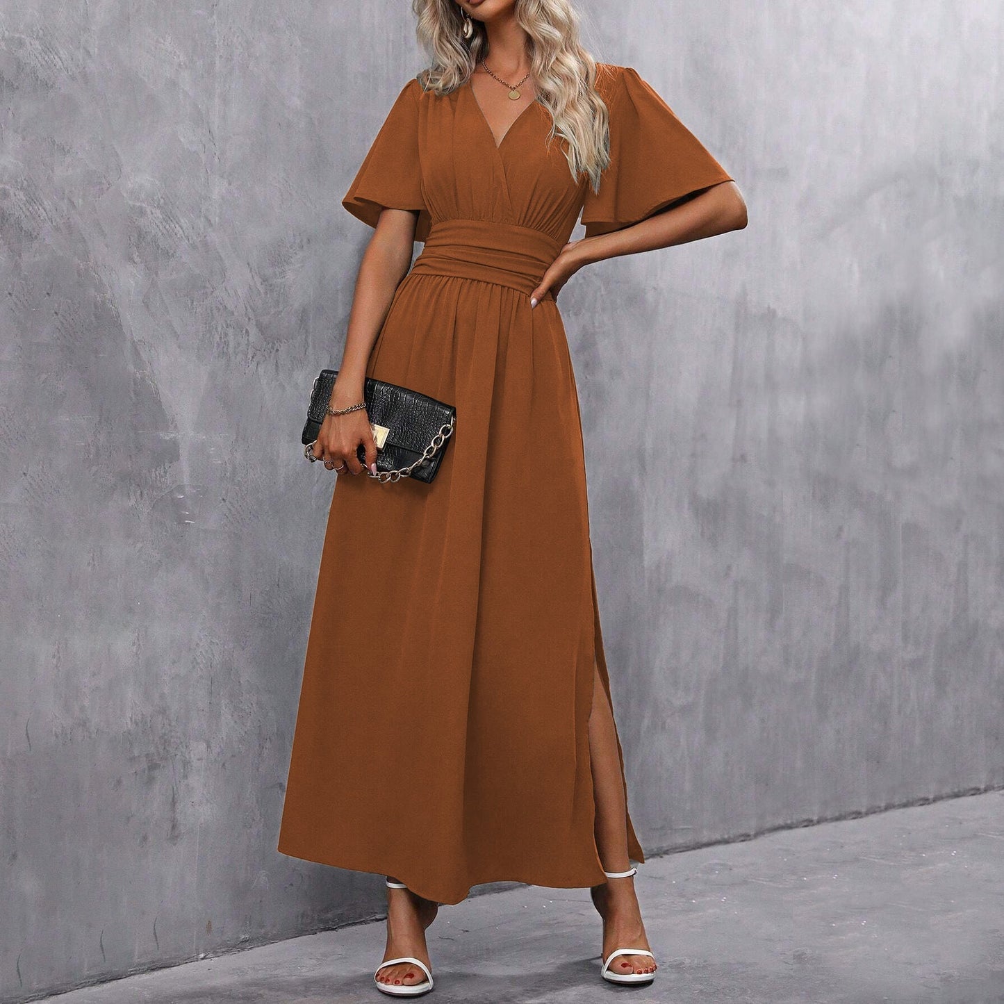 Eterna - Czarna Elegancka Sukienka Maxi