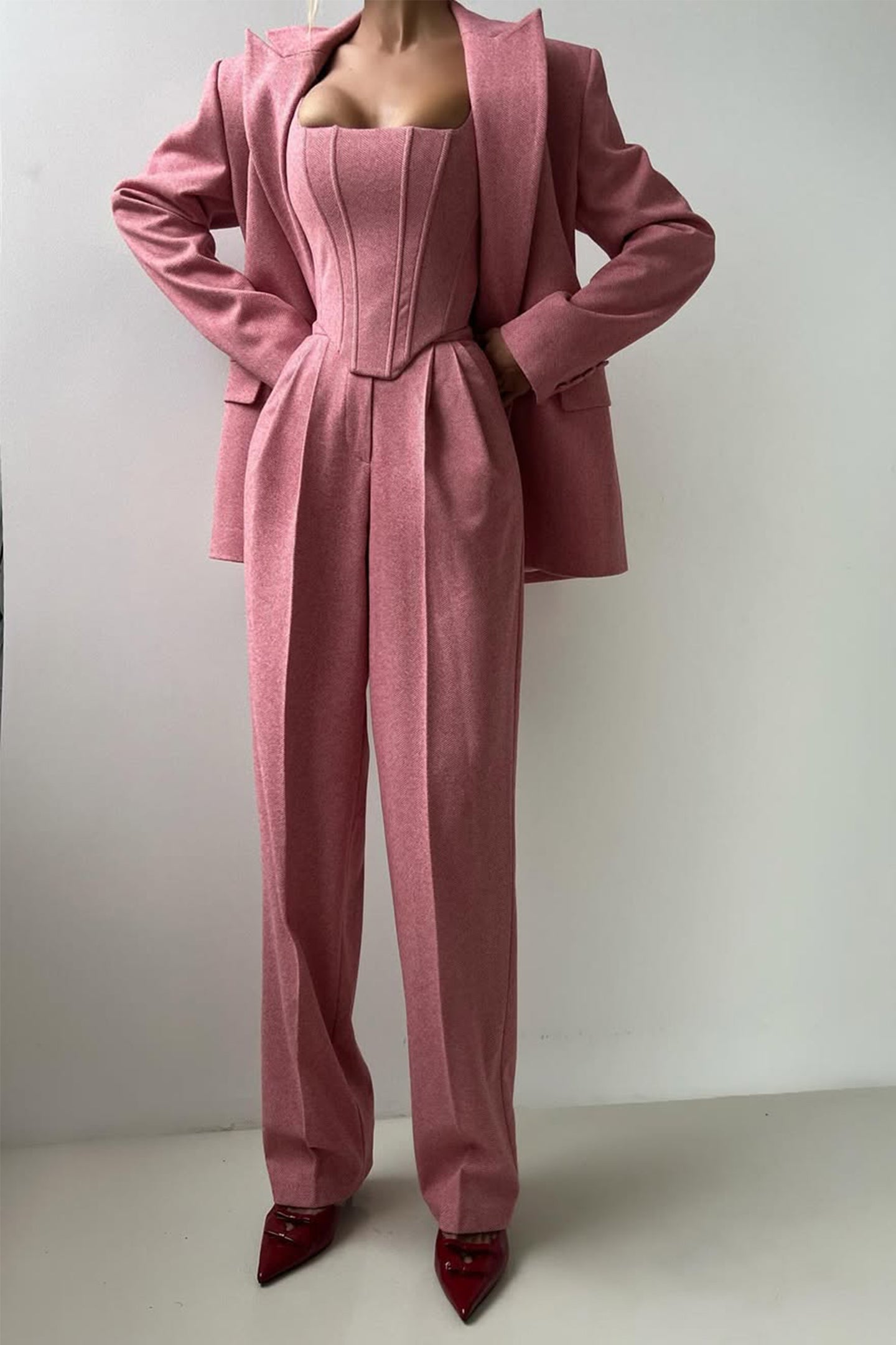 Elegance - Třídílná Souprava