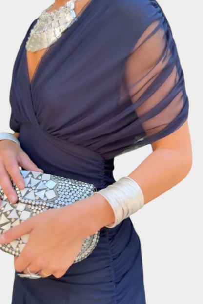 Luana - Elegantní šaty s V-výstřihem
