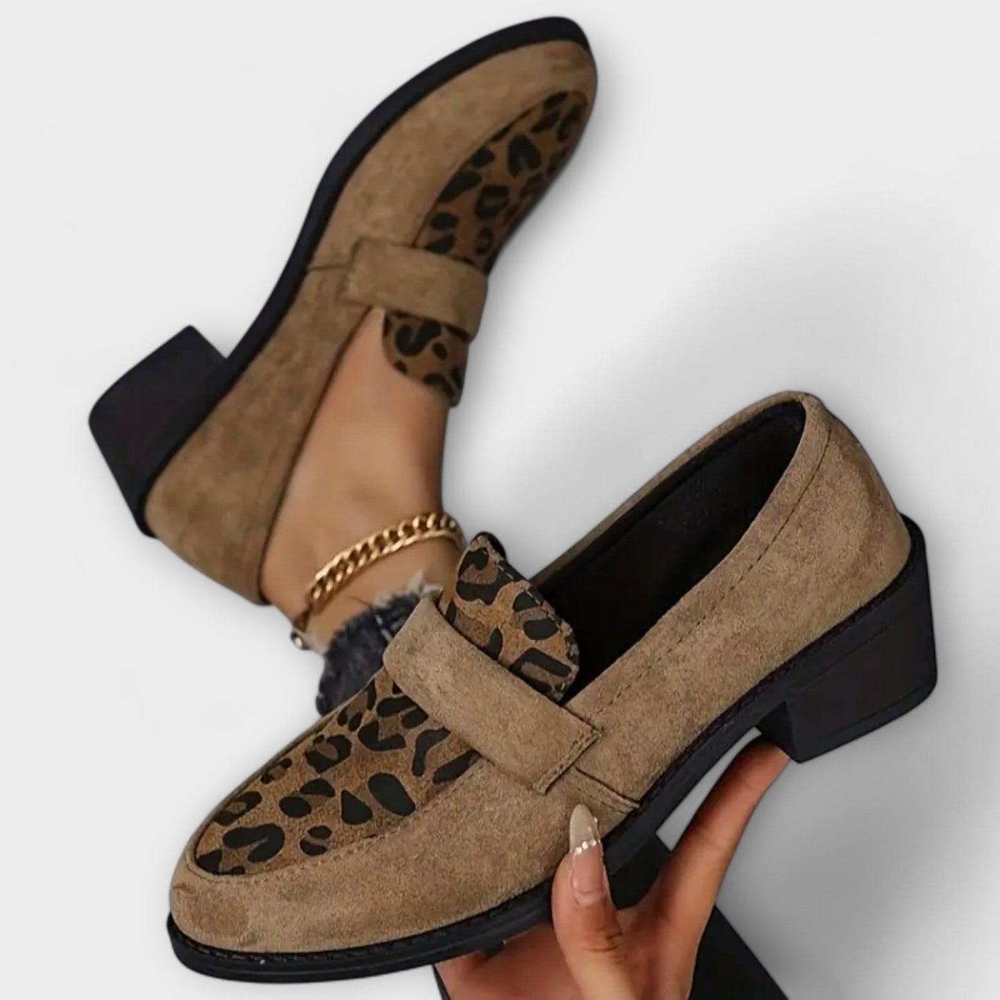 Stylové dámské boty s leopardím potiskem