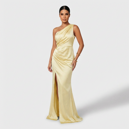 Carla - Elegancka Sukienka w Stylu Maxi