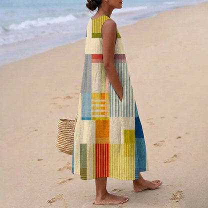 Luna - Bavlněné Šaty" can be rewritten as "Luna - Cotton Dress.
